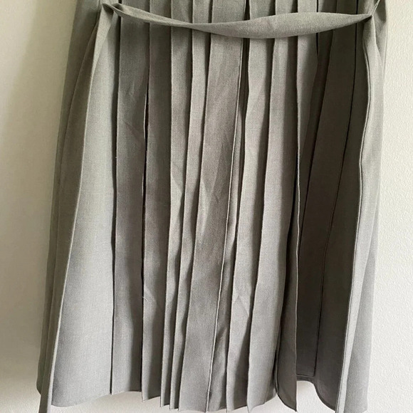 CALVIN Klein Gray Pleated Sleeveless Belted Fit & Flare Dress Size 12 - Picture 12 of 15